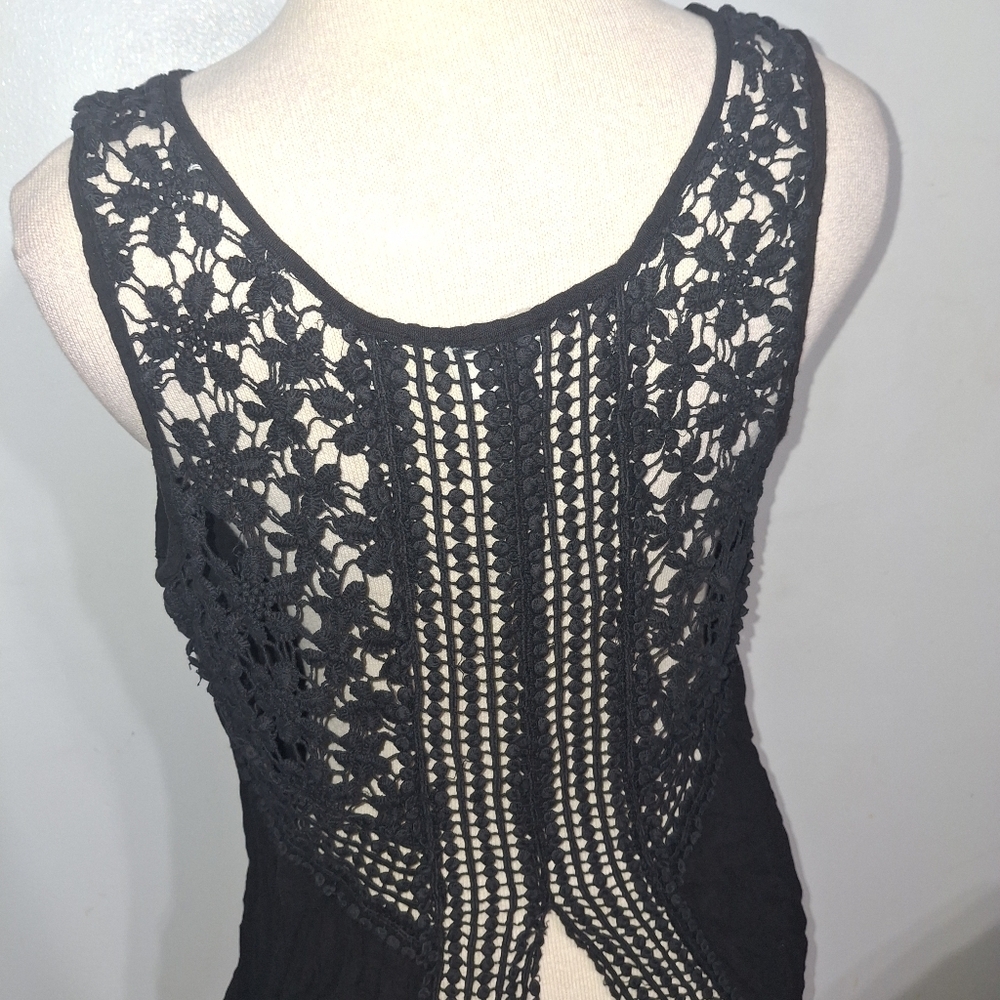 Stylish Black Tank Top- W Sz Large - Picture 5 of 9